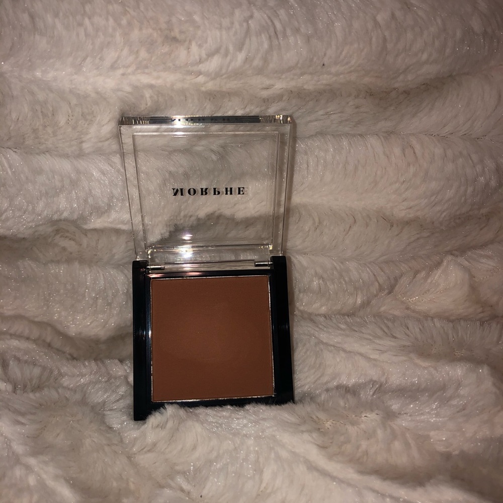 morphe bronzer in blogger